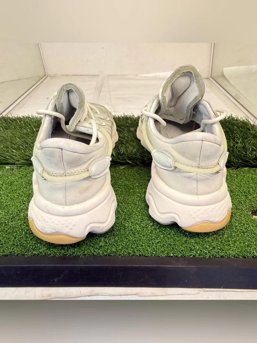 adidas Wmns Ozweego 'Off-White Gum'